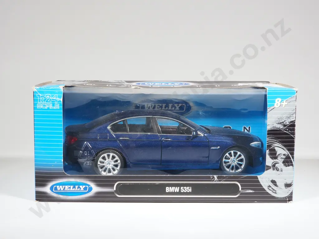 Boxed BMW 535i Welly Collection Die Cast w Plastic Parts T:24 Scale Image 1++