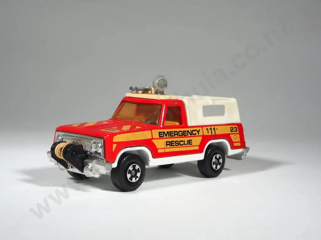 Matchbox Lesney Super Kings Plymouth Trailblazer K-65/1 Emergency Rescue 1978 Image 1++