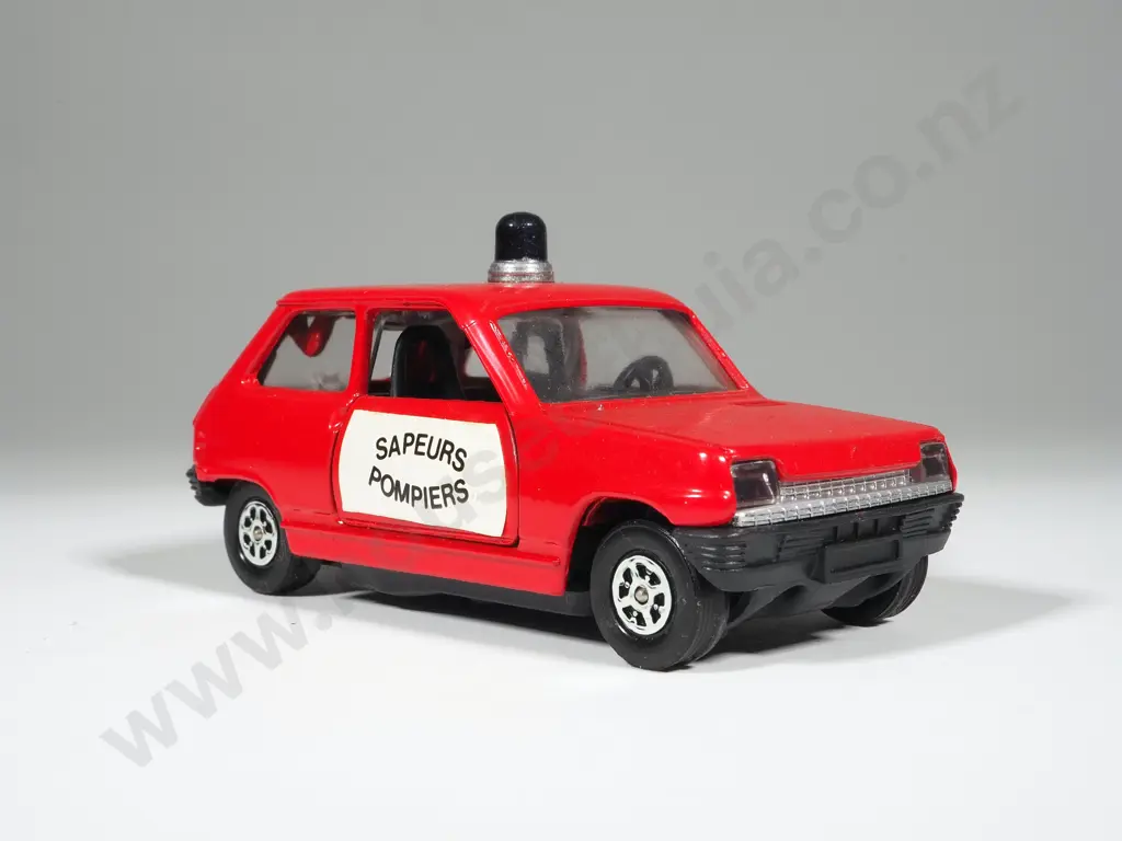 Corgi Sapeurs Pompiers Renault 5-TS 1/36 w Blue Becon & Opening Doors Image 1++