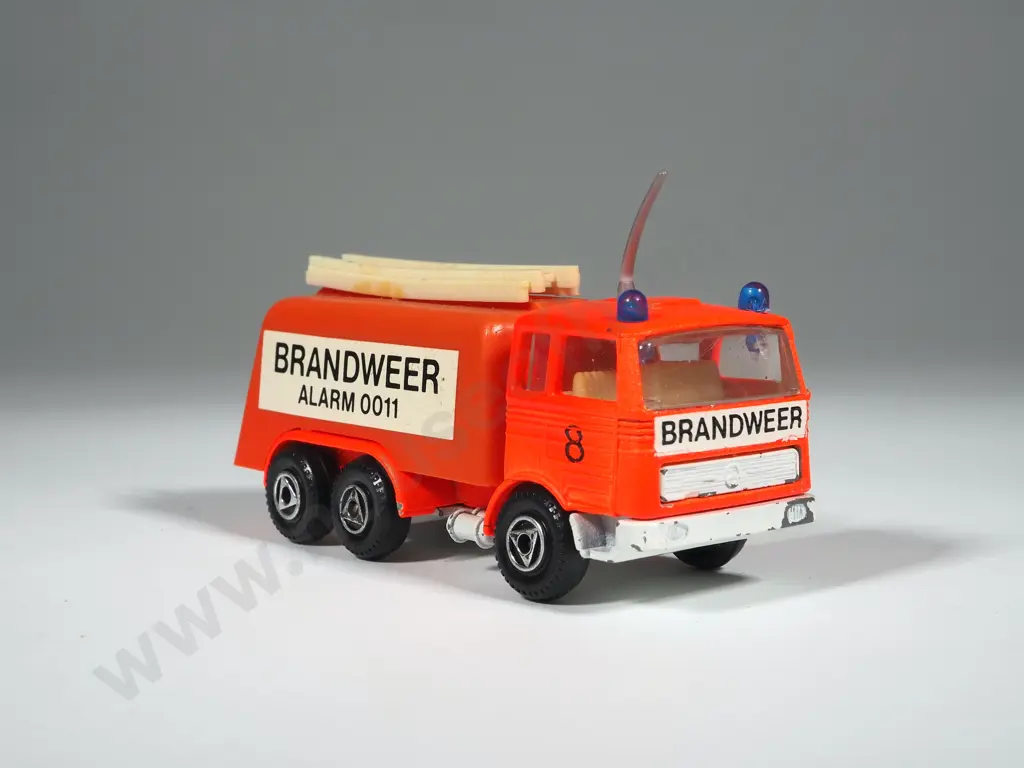 Efsi Mercedes Holland  Fire truck w extension Ladder 1/90 Image 1++