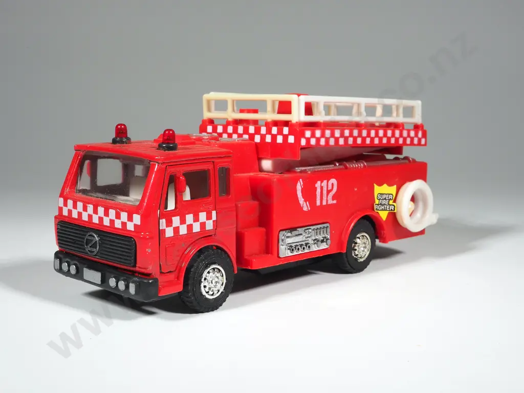 GF Super Fire Fighter w Extension Platform Image 1++