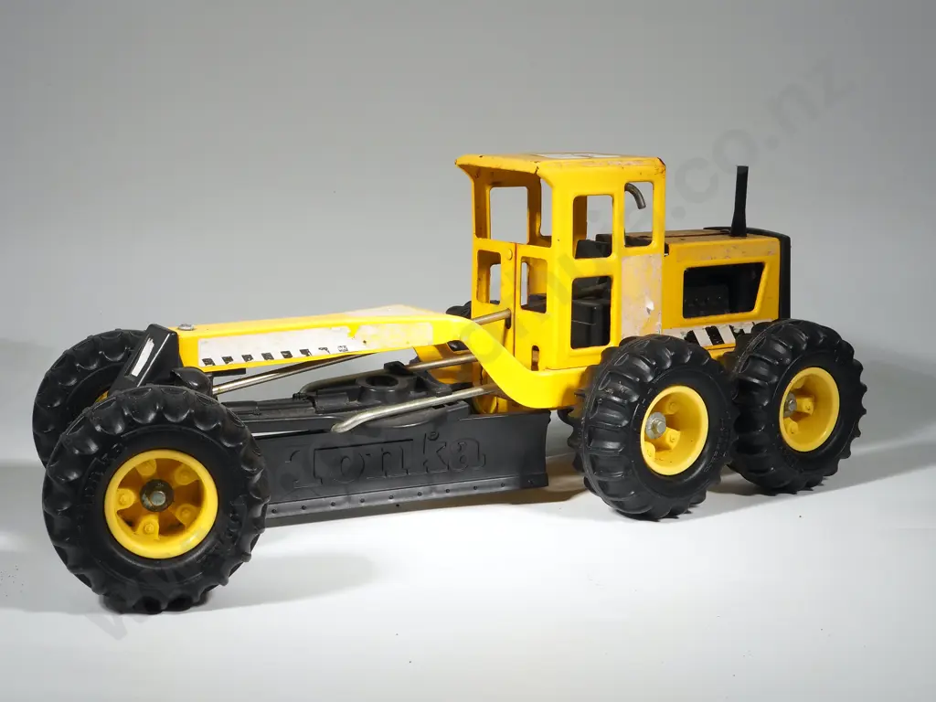 Vintage Tonka Grader Image 1++