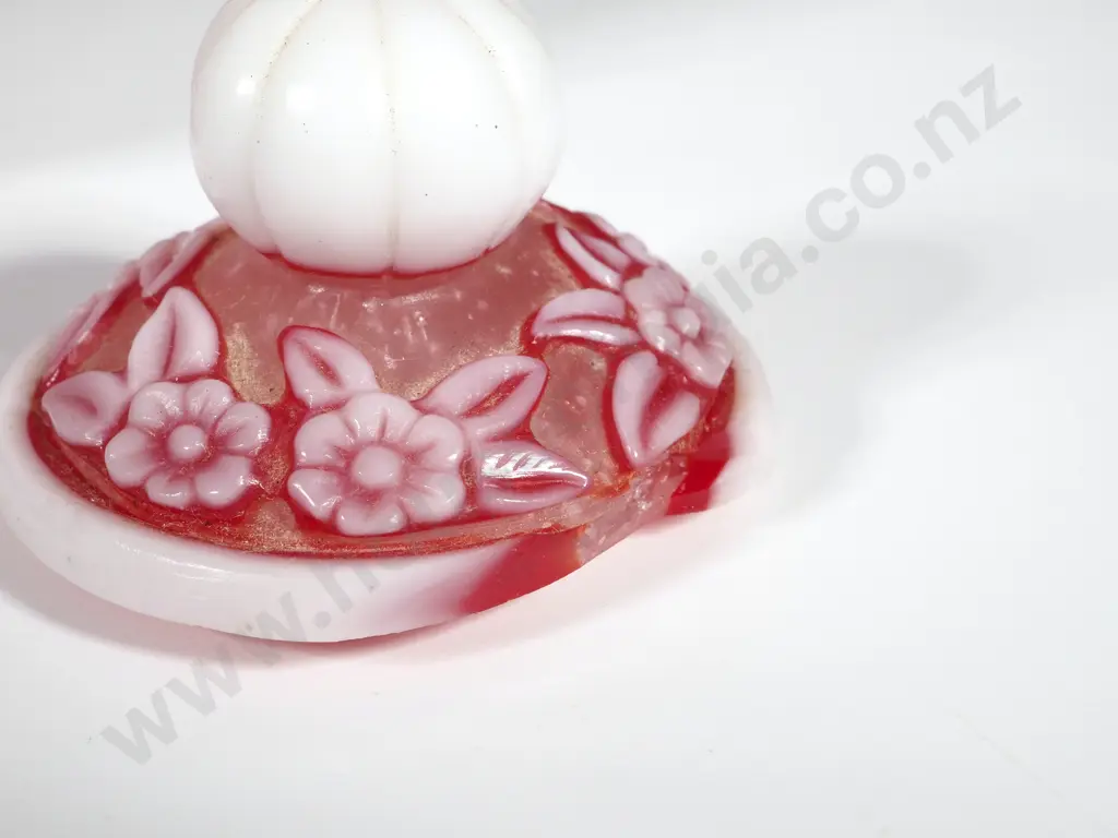 Oriental Red Glass Ginger Jar w Bird Motifs - Lid A/F Image 1++