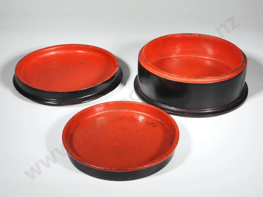 19th Century Black & Red Cylindrical Three Piece Betel Nut Box Image 1++