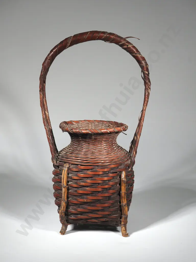 Antique Ikebana Japanese Bamboo Basket. Circa 1910 Image 1++