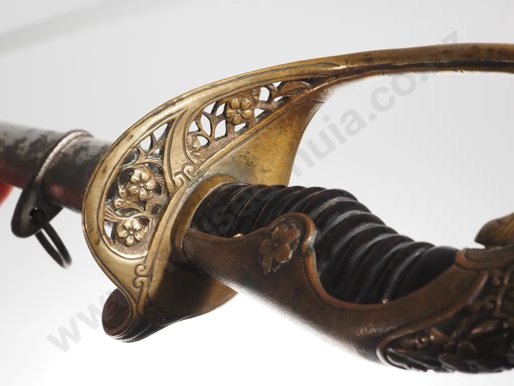 WW2 Army Officer's Sword w Scabbard: Long Varient Image 1++