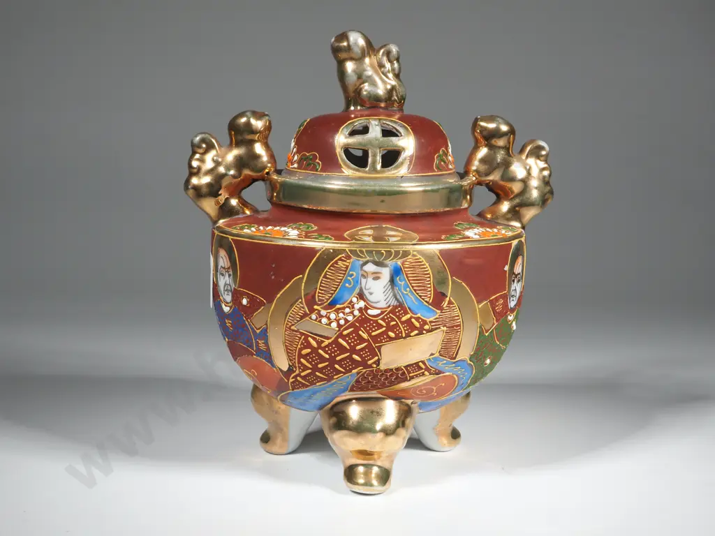 Vintage Moriage  Satsuma Gilded Potpourri Jar with Imperial Heads Image 1++