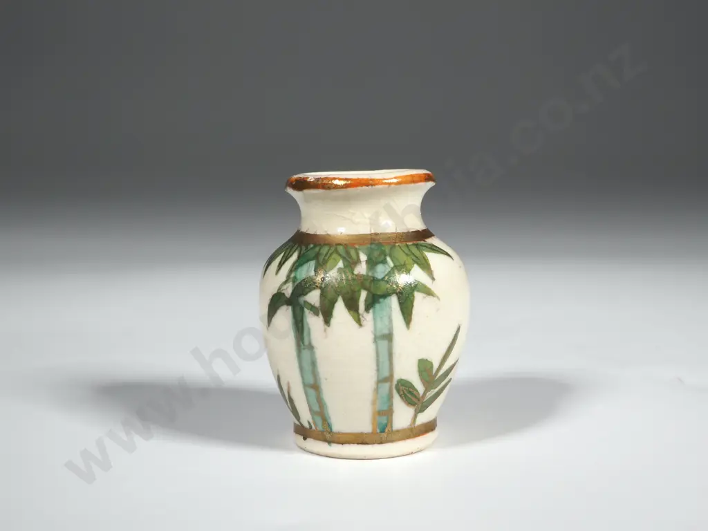 Japanese Finely Painted Satsuma Miniature  Vase on Cream Crackle Glaze Ground w Gold Trim. Image 1++