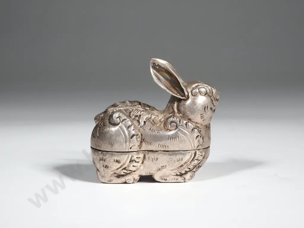 90% Silver Rabbit Container w Lid. Signed. Image 1++
