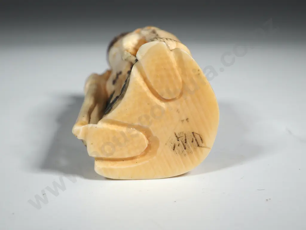 Ivory Netsuke Figure Of A Scholar/ Immortal  Image 1++