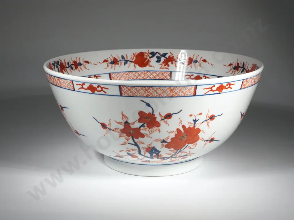 Large Imari Bowl. White Ground. Signed Underneath Image 1++