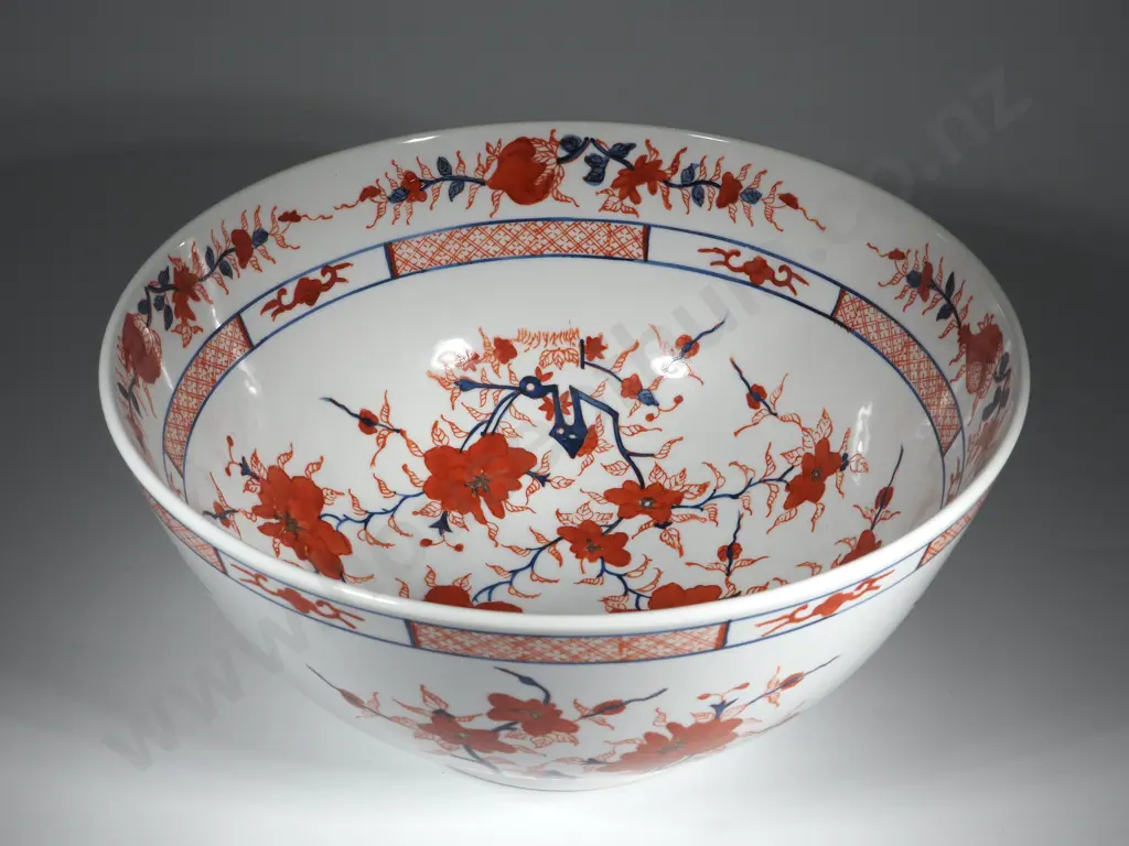 Large Imari Bowl. White Ground. Signed Underneath Image 1++