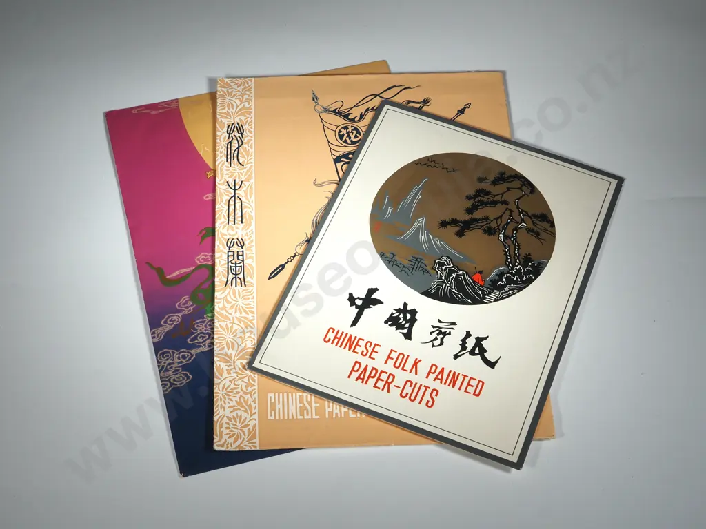 Three Envelopes Of Chinese Folk Painted Paper - Cuts,  Image 1++