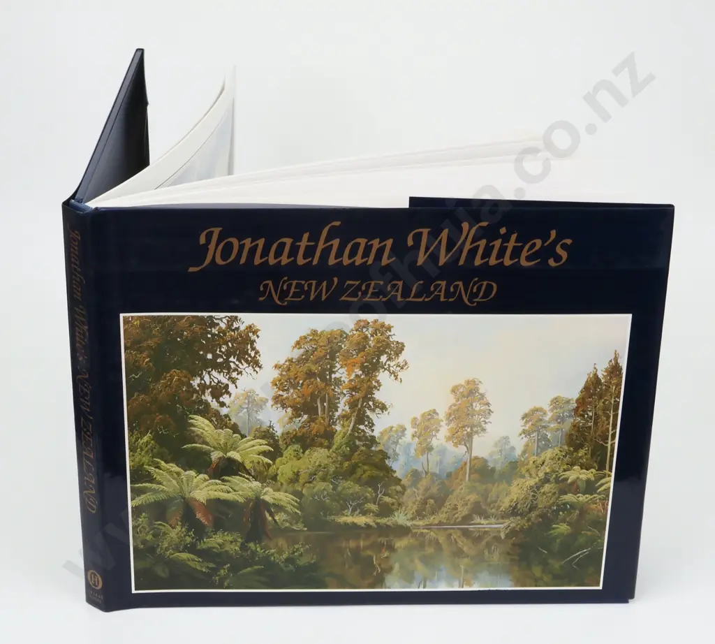 Jonathan White's New Zealand; Published By Orakau House. Slight Wear On Slipcase Image 1++