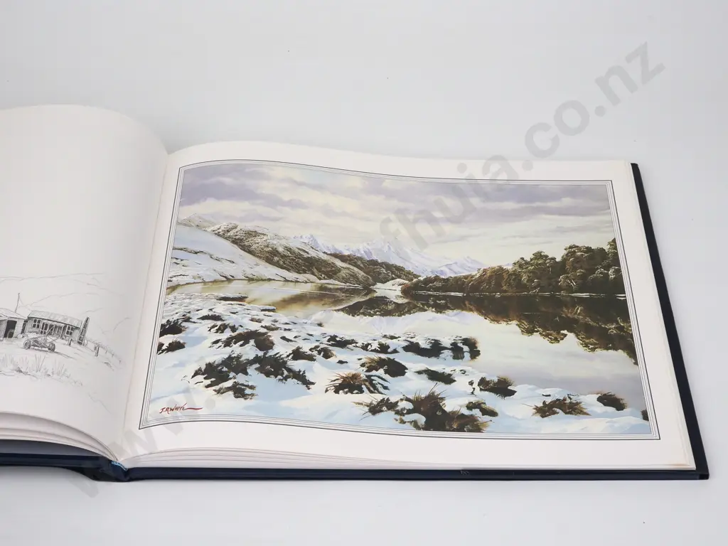 Jonathan White's New Zealand; Published By Orakau House. Slight Wear On Slipcase Image 1++