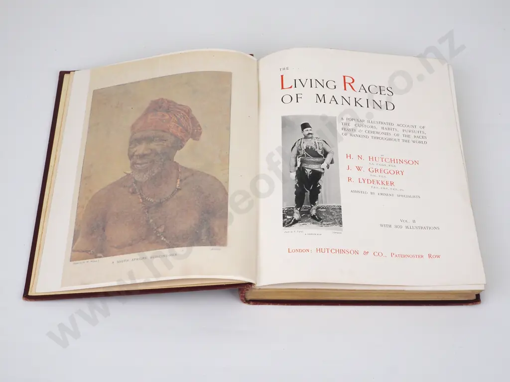Hutchison, etal; The LIving Races Of Mankind, 2 Vols, Hutchinson 1900 Image 1++