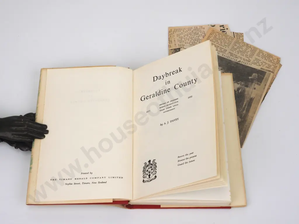 Davey, A.J.; Daybreak in Geraldine County, 1877-1952 Image 1++