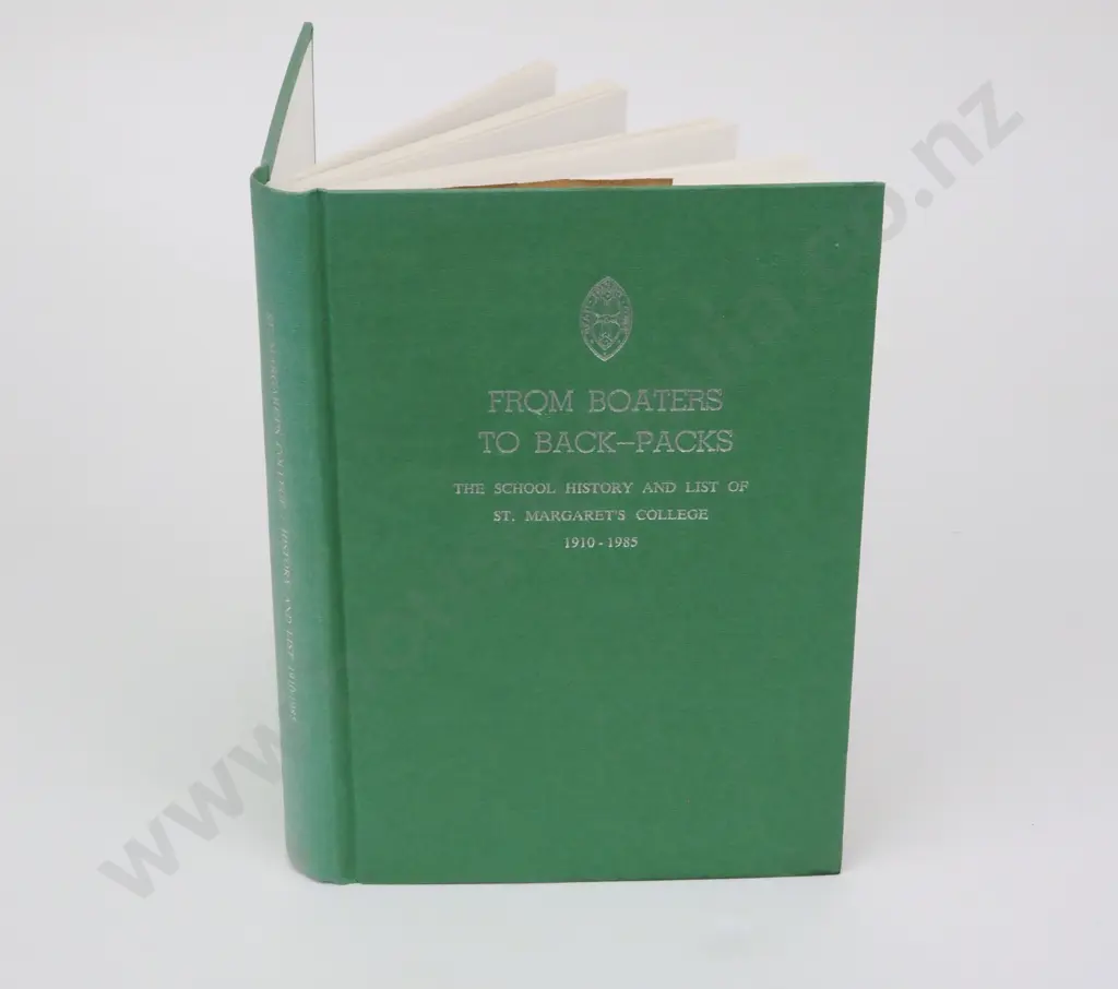 Gosset, Robyn; From Boaters to Back-Packs Image 1++