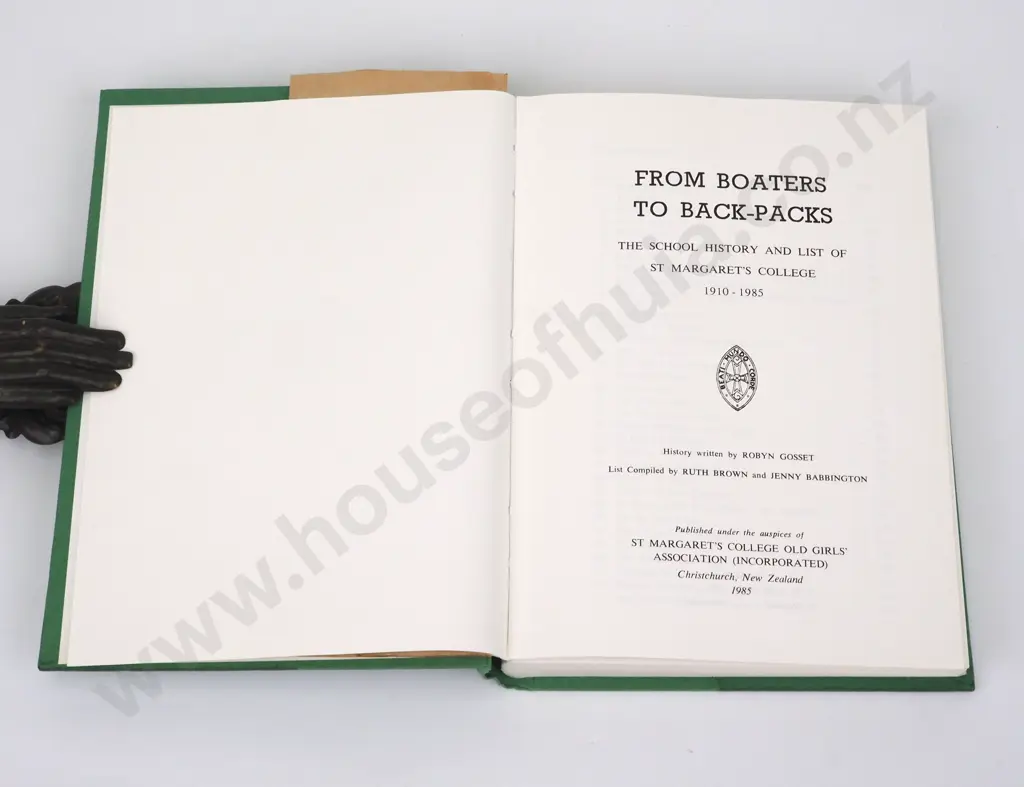 Gosset, Robyn; From Boaters to Back-Packs Image 1++