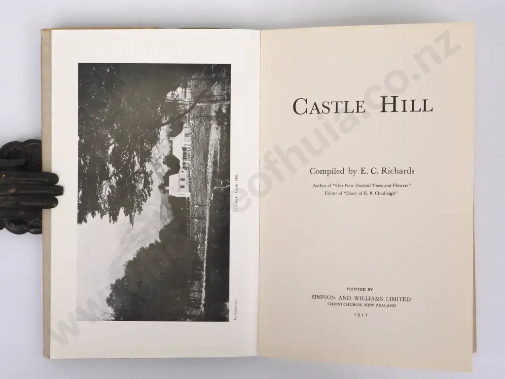 Richards, E.C.; Castle Hill Image 1++