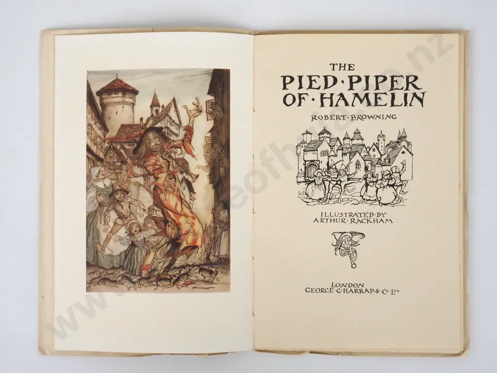Robert Browning, The Pied Piper of Hamelin, Illustrated By Arthur Rackham, George Harrap, 1939 edition. Image 1++