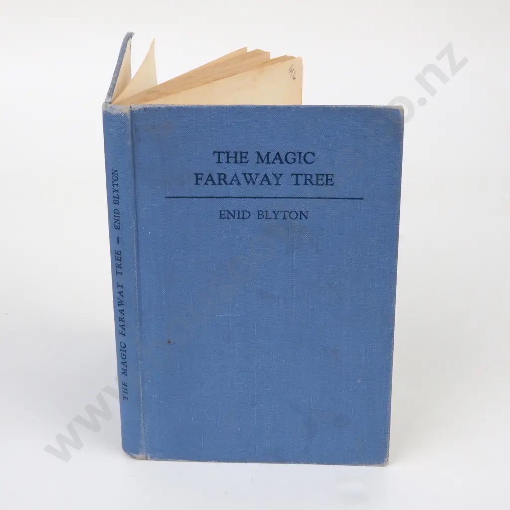 Blyton, Enid; The Magic Faraway Tree Image 1++