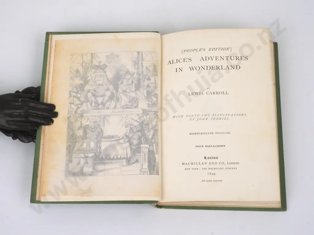 Carroll, Lewis; Alice's Adventures in Wonderland Image 1++