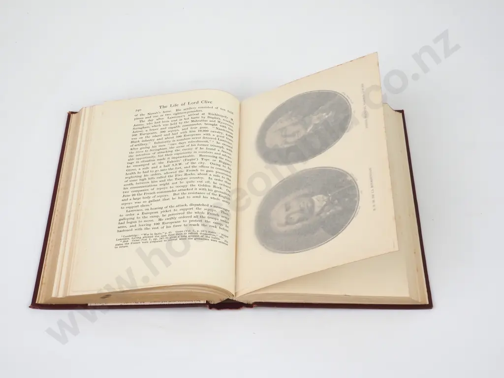The Life of Lord Clive, George Forrest, 2 Vols, Cassell, London 1918 Image 1++