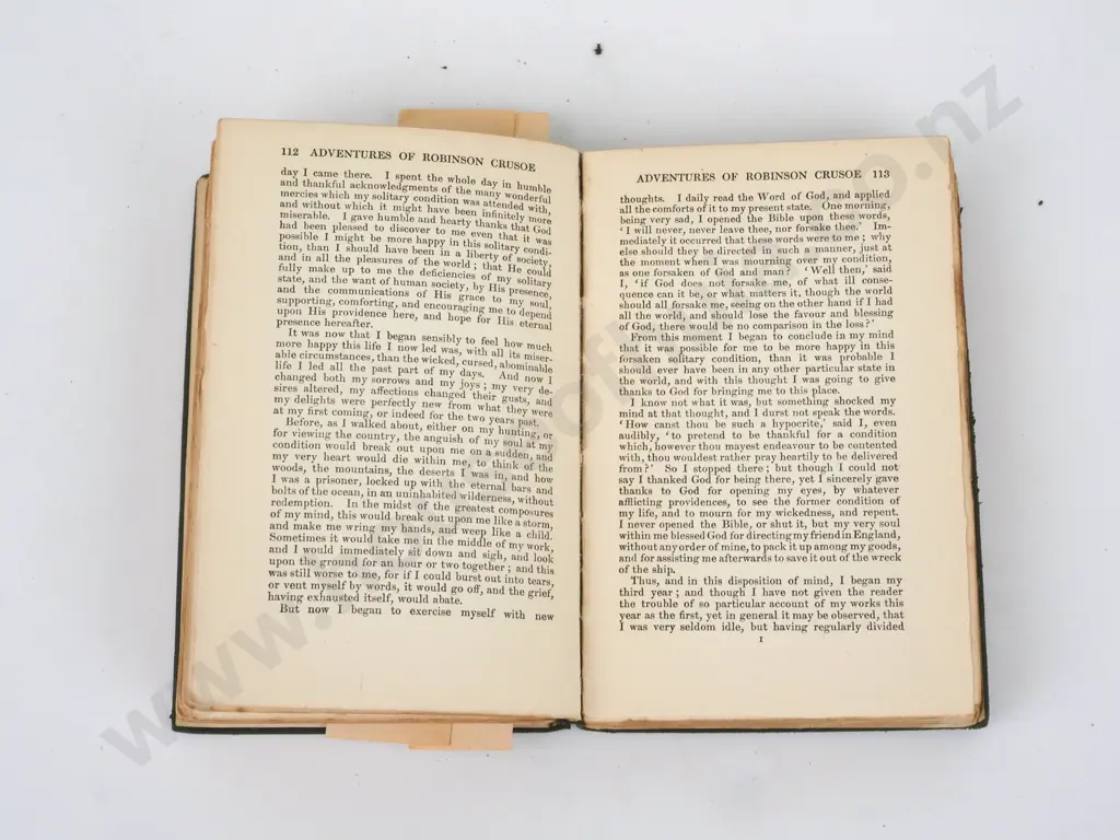 Defoe, Daniel; The Adventures of Robinson Crusoe Image 1++