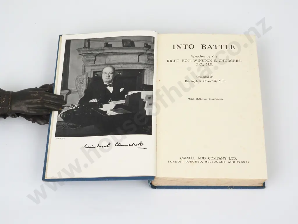 'Into Battle' By Winston S. Churchill First Published in 1941 by Cassell &  Company Ltd., London Image 1++