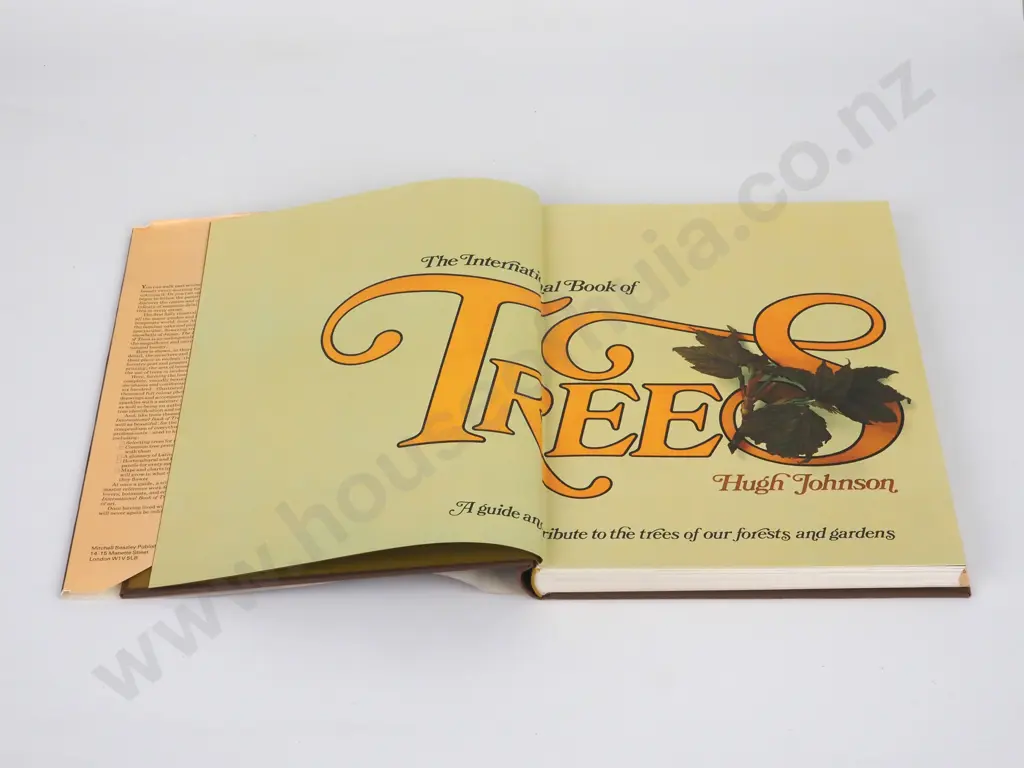 Johnson, Hugh; The International Book of Trees. Image 1++