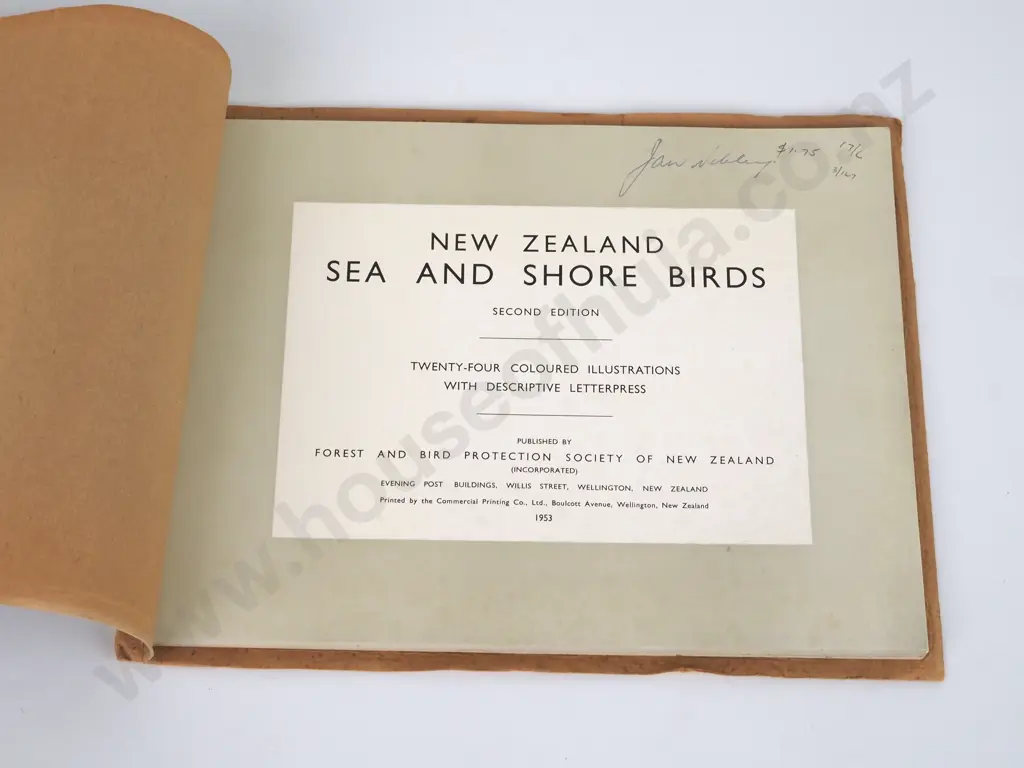 Forest and Bird Society of NZ - New Zealand Sea and Shore Birds, Second Edition, 1953. Image 1++