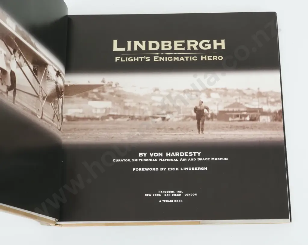 Von Hardesty; Lindbergh, Flights Engimatic Hero Image 1++
