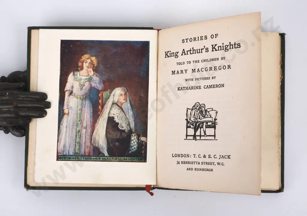 Gold To The Children (3 volumes) Image 1++