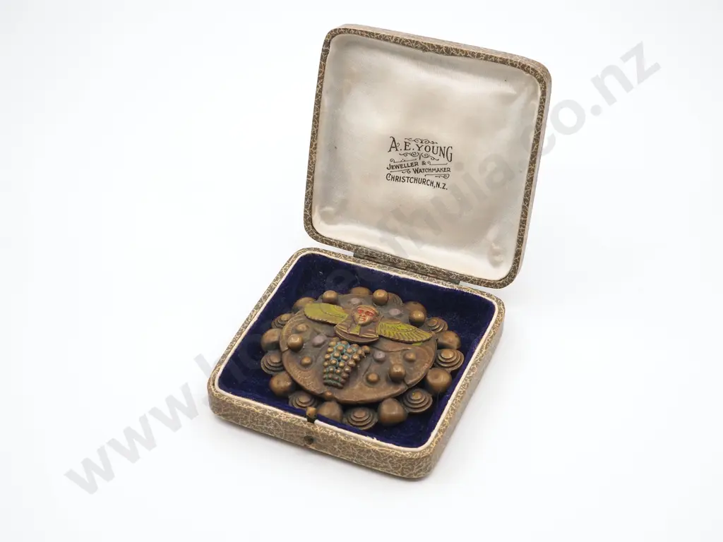 Max Neiger  Round  Art Deco  Enamelled Egyptian Revival Brooch With Winged Head Image 1++