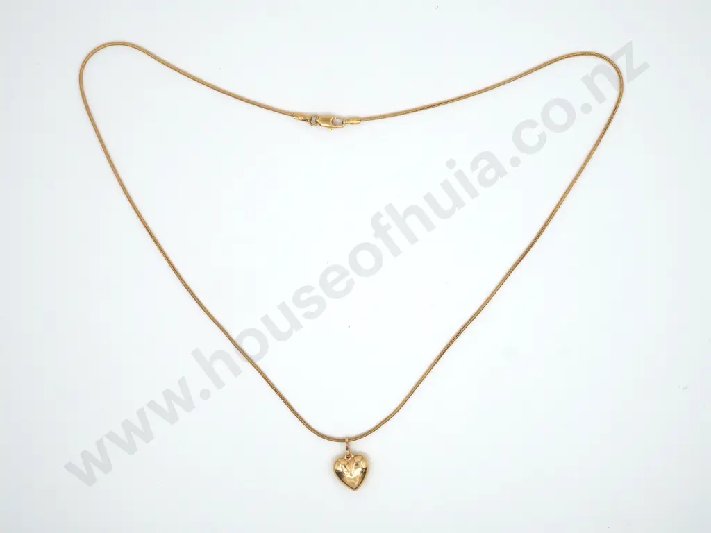 9ct Gold  Snake Chain With Heart Pendant Image 1++
