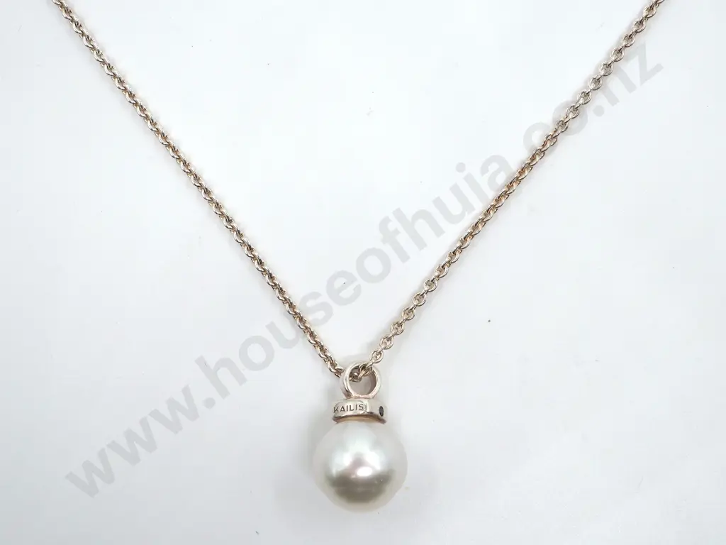 Sterling Silver South Sea Pearl, Black Diamond Kailis Pendant & Sterling SIlver Chain Image 1++