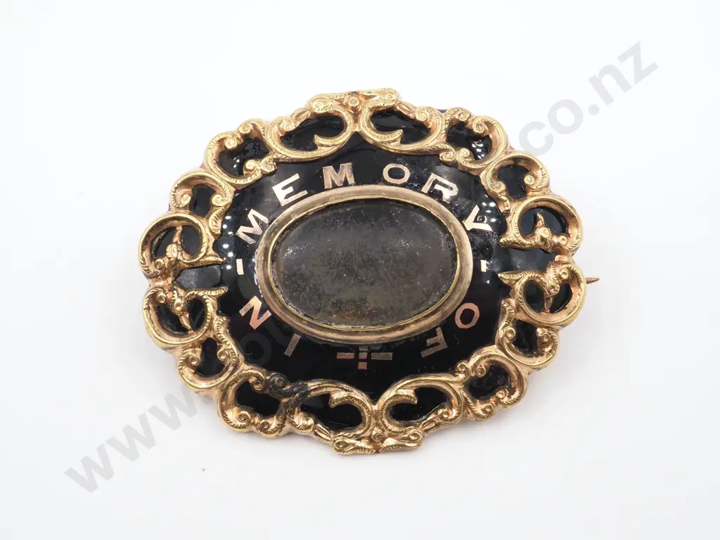 Gold & Enamel Mourning Brooch  " In Memory Of" Image 1++
