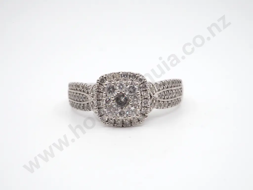 10ct White Gold Diamond Ring - Michael Hill - 1 Carat of Diamonds Image 1++