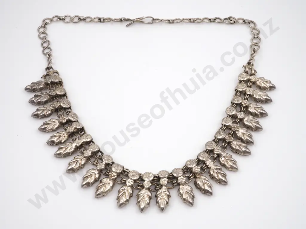 Vintage Ornate Silver Plated Choker Necklace Image 1++