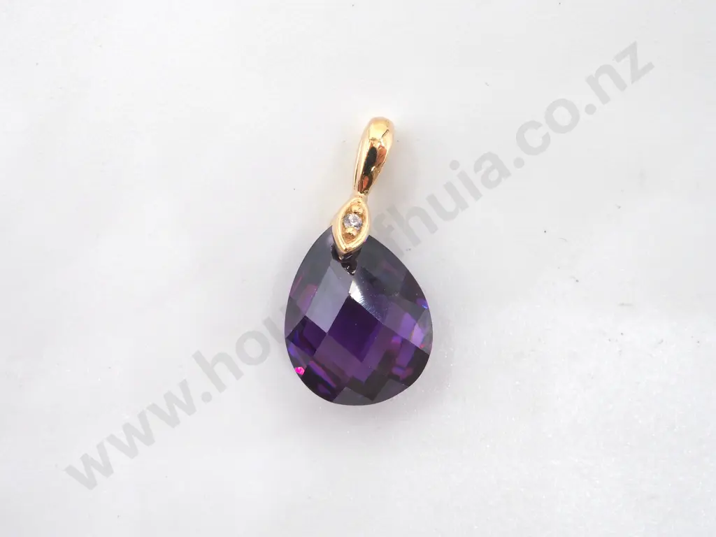 9ct Yellow Gold & Amethyst CZ Drop Pendant Image 1++
