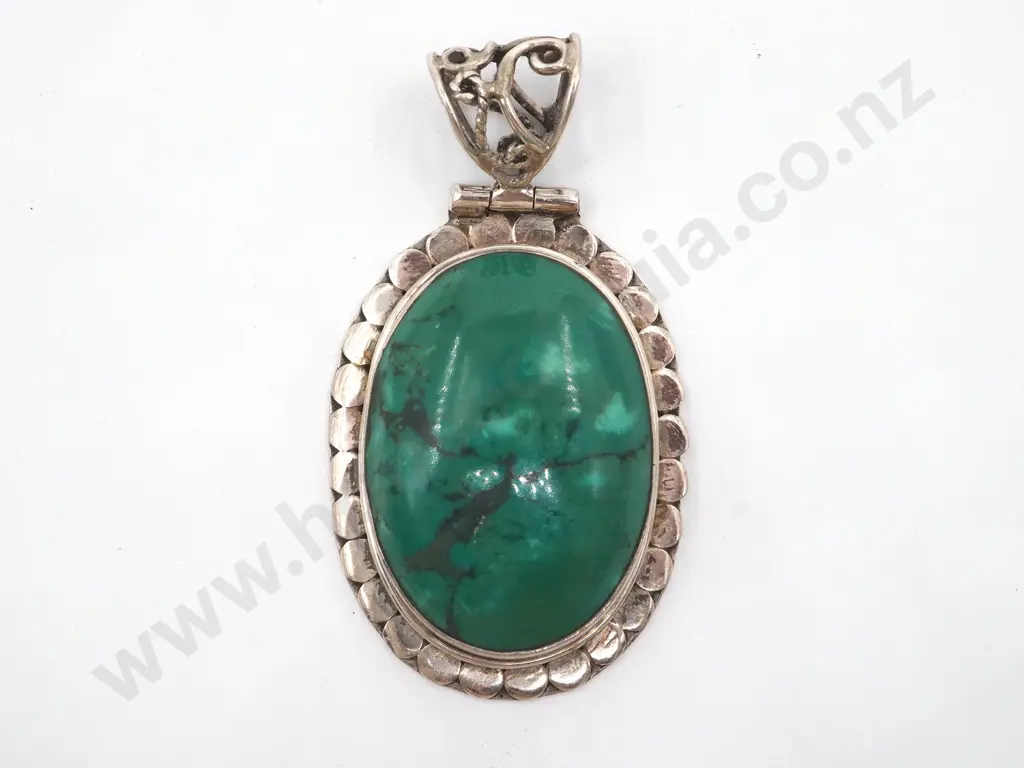 Malacite Pendant In Sterling Silver Mount Image 1++