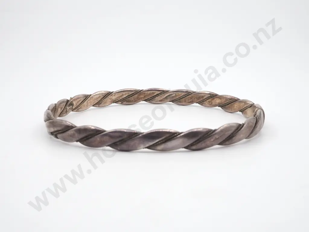 Sterling Silver Plaited Round Bangle Image 1++