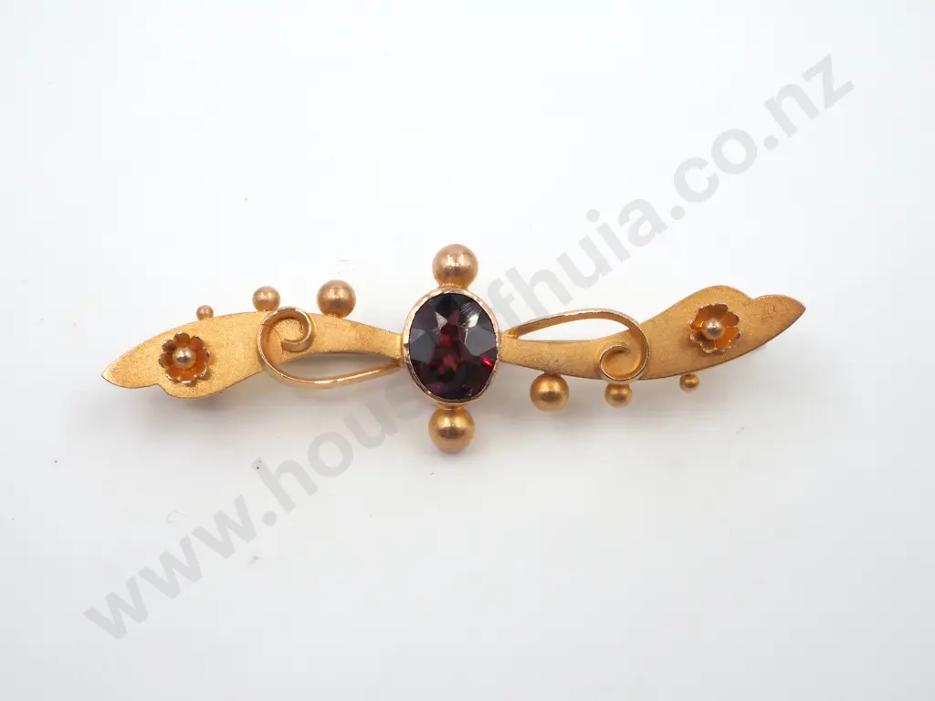 Antique 9ct Gold & Garnet Brooch Image 1++