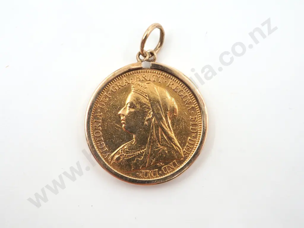 1897 Full Gold Sovereign Pendant in 9ct Gold Case Image 1++