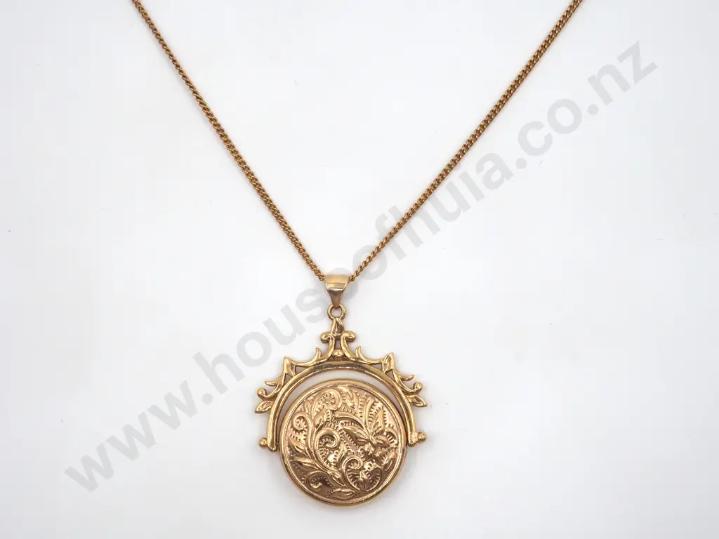 9ct Gold Embossed Swivel Pendant  On Chain Image 1++
