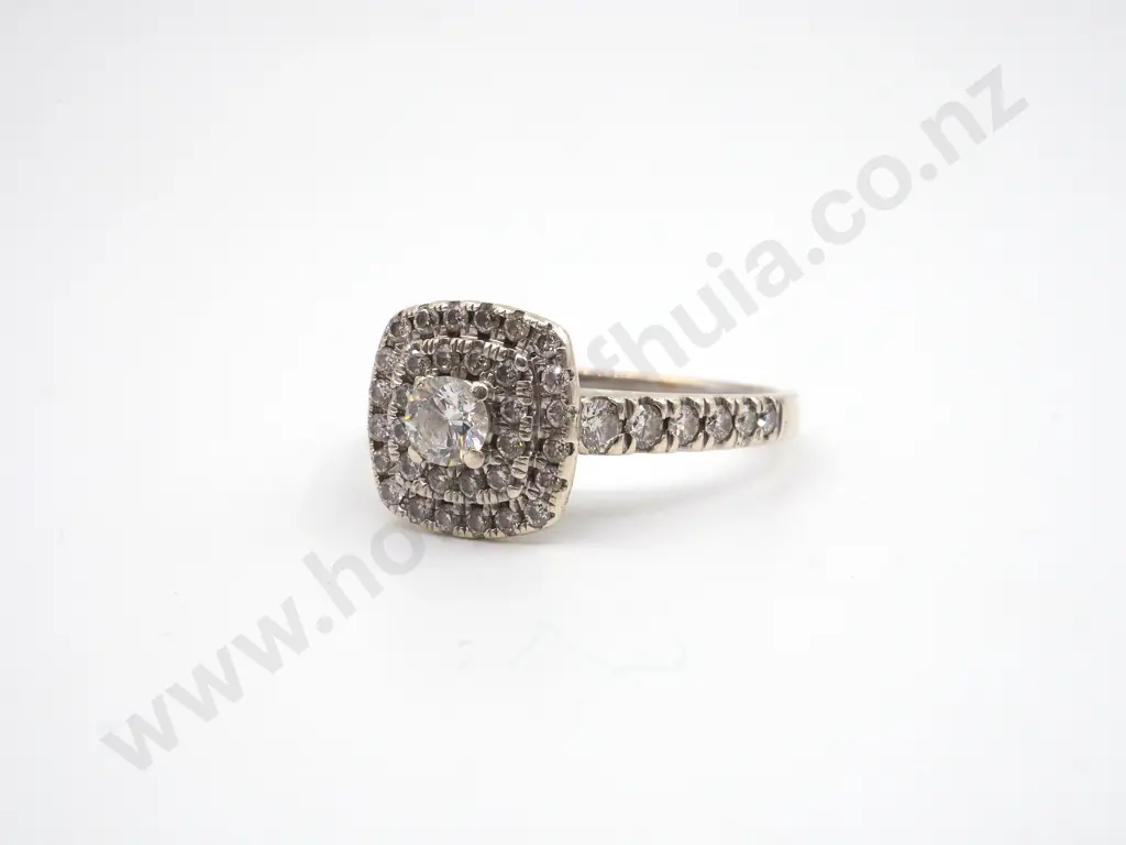 9ct White Gold & Diamond Ring Image 1++