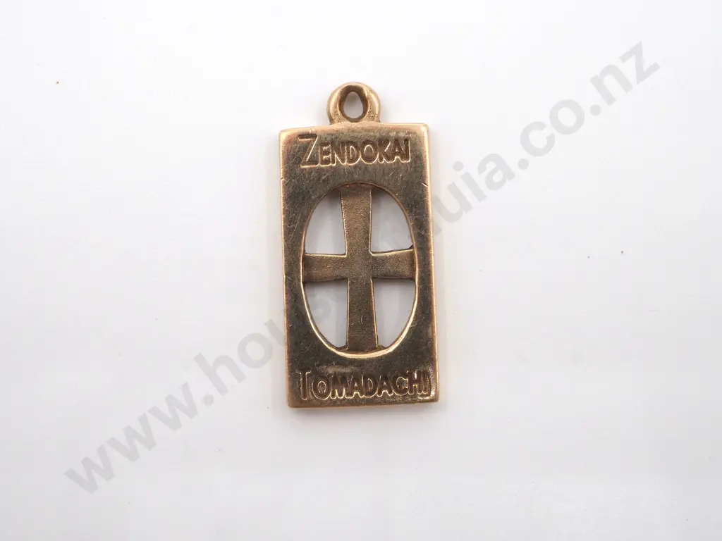 9ct Gold  Zendokai Tomodachi Cross Image 1++