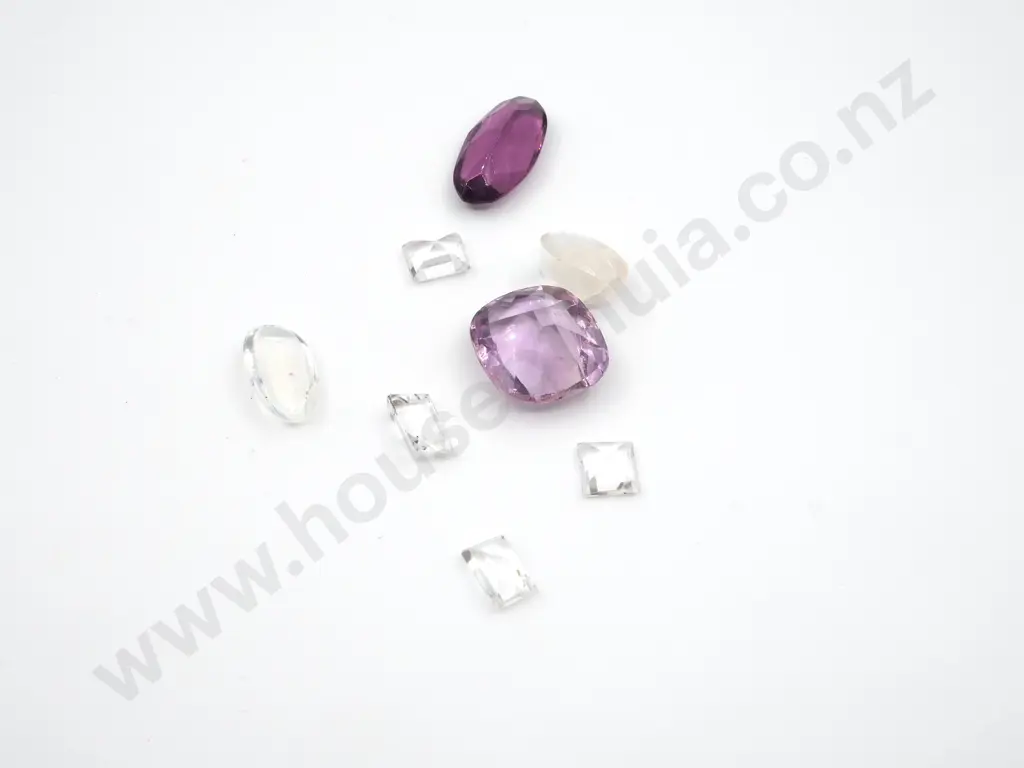 Assorted lot of Gem Stones  Image 1++