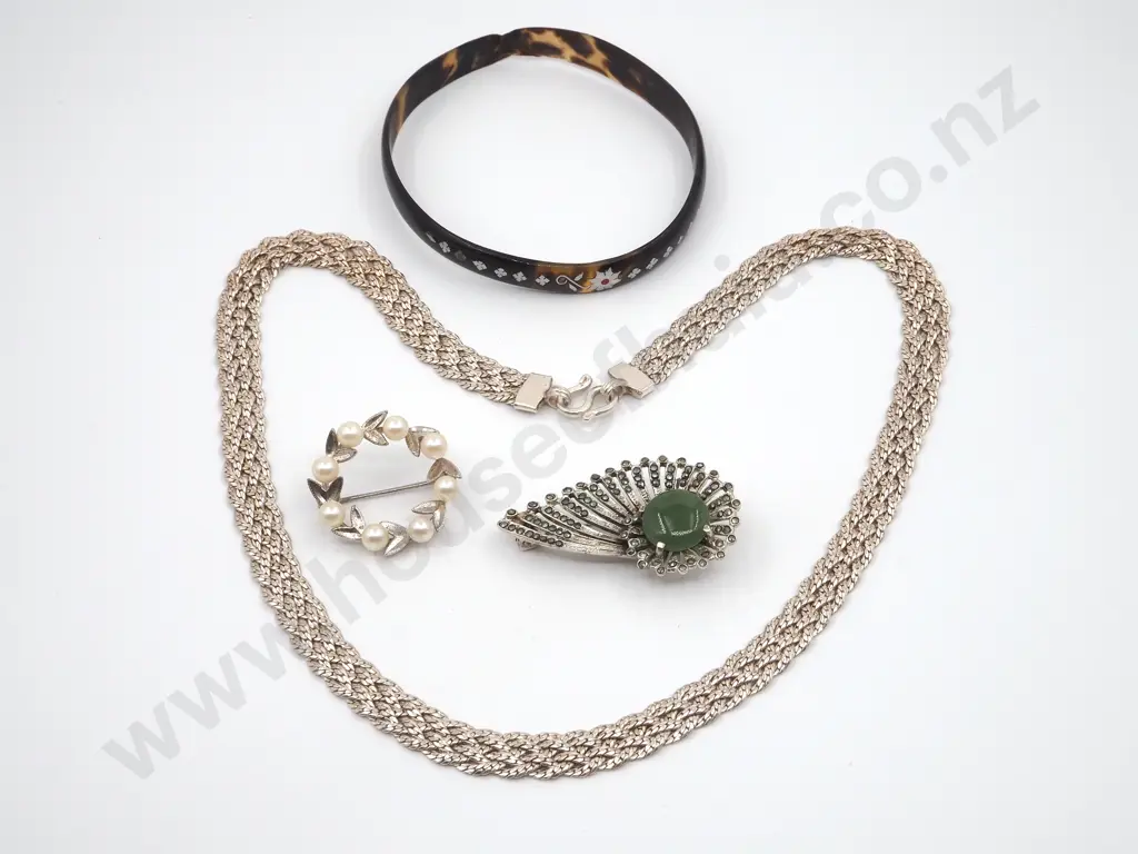 Sterling Silver Twist Necklace & Two Brooches Image 1++